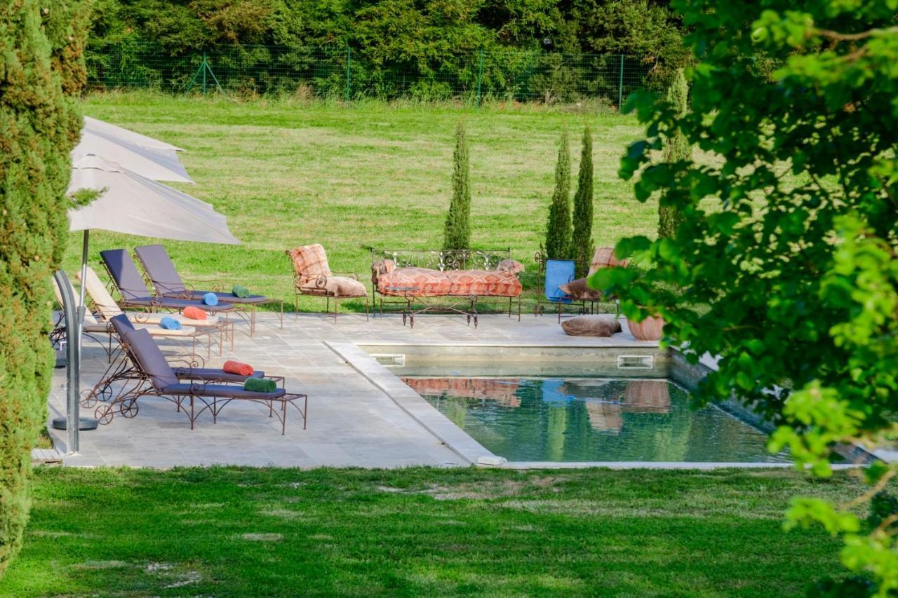 Bastide de Bellegarde Bed and Breakfast Avignon Buitenkant foto