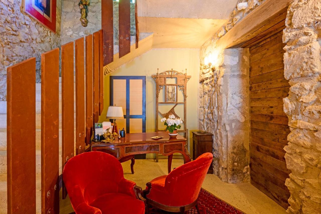 Bastide de Bellegarde Bed and Breakfast Avignon Buitenkant foto