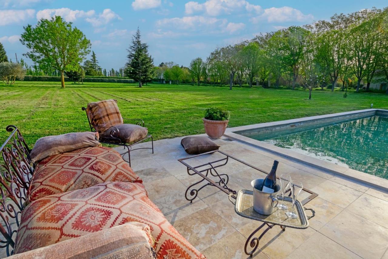 Bastide de Bellegarde Bed and Breakfast Avignon Buitenkant foto
