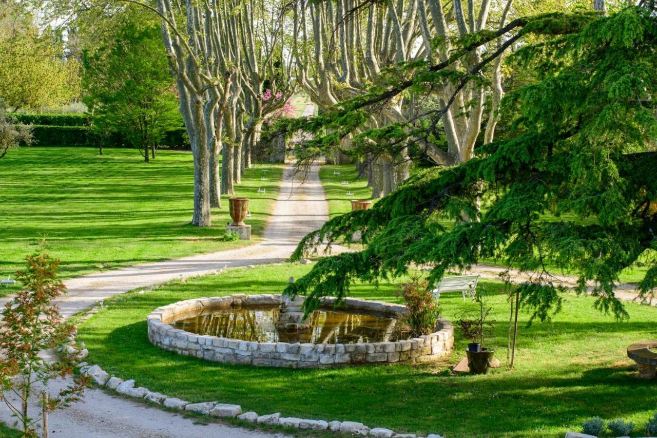 Bastide de Bellegarde Bed and Breakfast Avignon Buitenkant foto